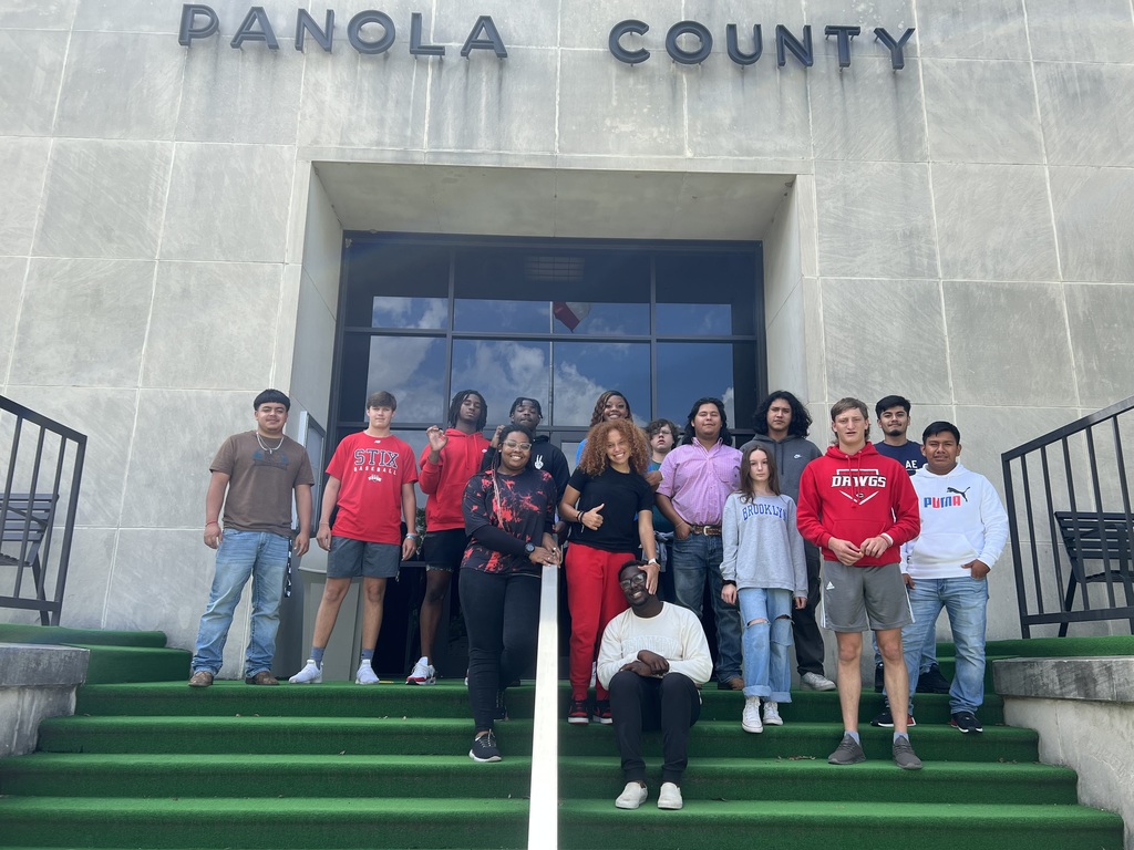 Government Class Visits Commissioners Court  