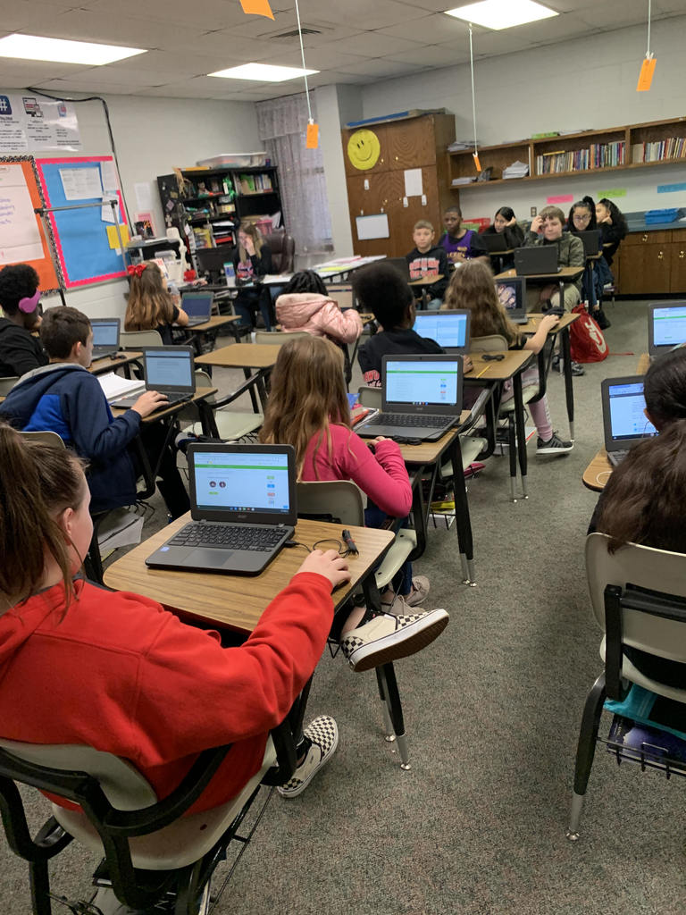 BK students using Chromebooks
